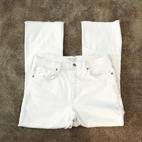 Zara High Rise Fray Hem Ankle Straight Jeans . Size 10 - Picture 8 of 12